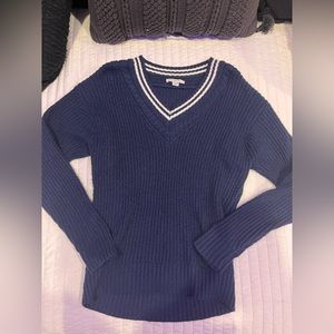 American eagle sweater